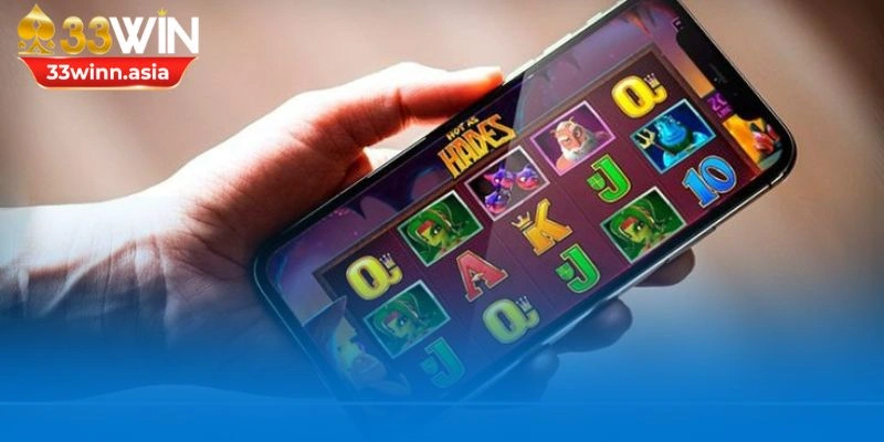 Giao diện của ứng dụng được thiết kế gọn gàng dễ hiểu